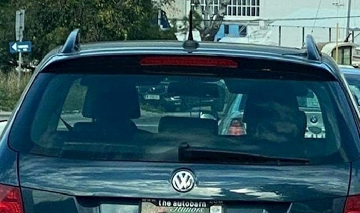 Kad je u SAD-u vidio registarsku oznaku na ovom autu, bio je siguran da je vozač iz Hrvatske