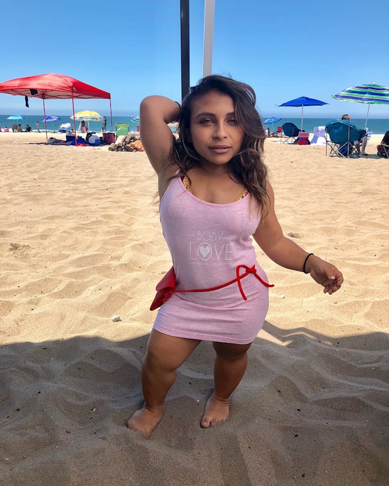 Model Dru Presta visoka je 102 centimetra!