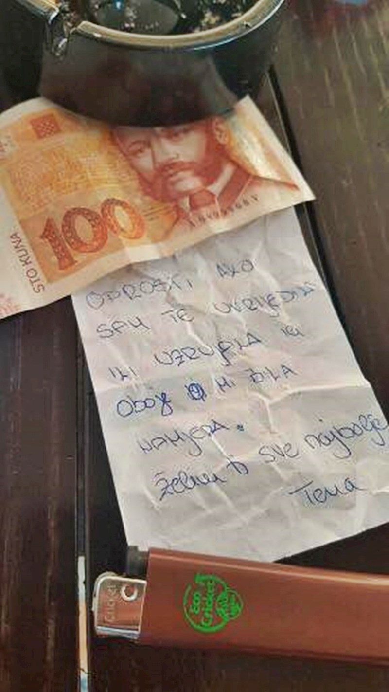 Uz poruku, čekalo ga je još jedno iznenađenje: