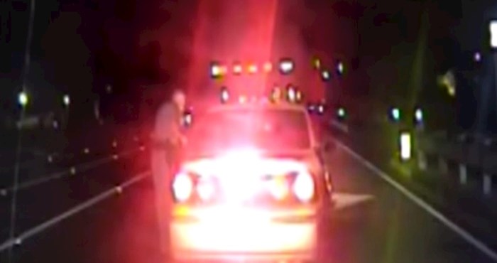 VIDEO Policajac je mislio da vozač laže kako bi opravdao brzu vožnju, a onda je vidio bebinu glavu