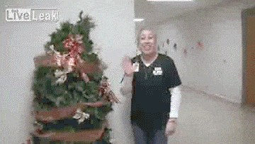 GIF Sada je pravo vrijeme za ovu neslanu šalu