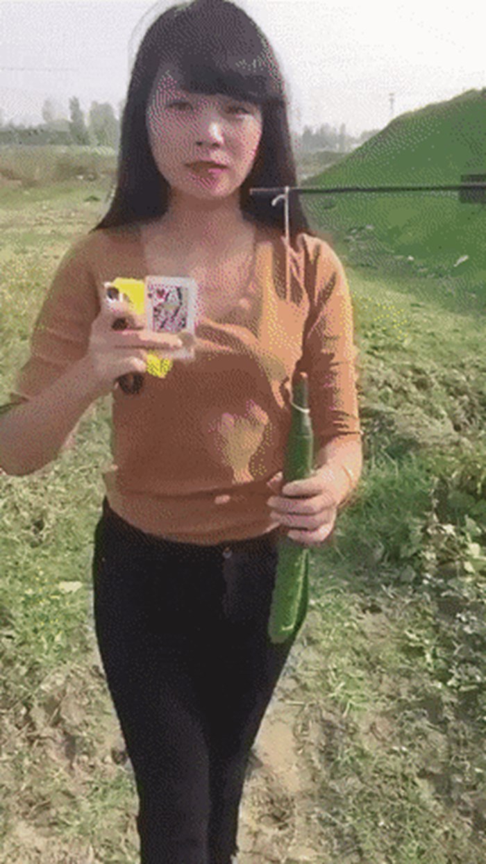 GIF Trik koji je izvela ova djevojka ostavit će vas bez teksta