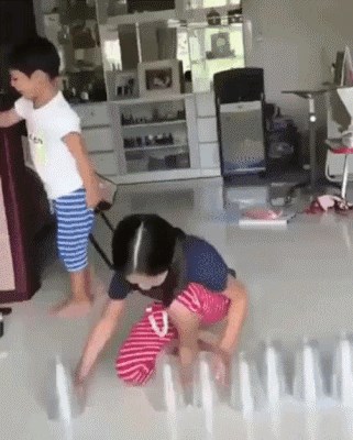 GIF Ovi klinci imaju talent kakav još niste vidjeli