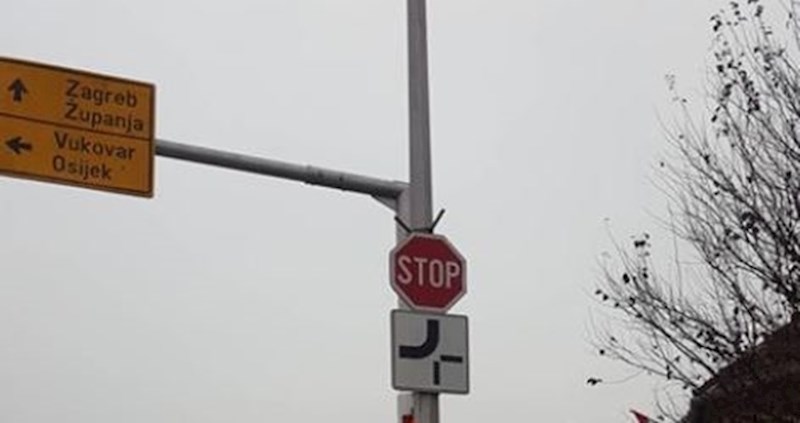 Nećete vjerovati gdje se nalazi semafor na ovoj fotografiji