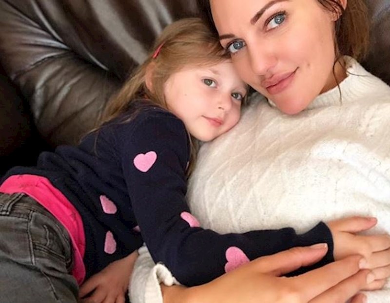 Meryem Uzerli i njena kćer