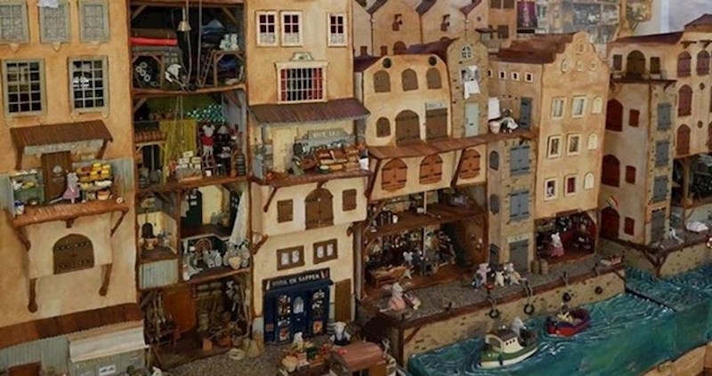 Nizozemska umjetnica stvara nevjerojatno detaljne skulpture kućica u kojima žive figurice miševa