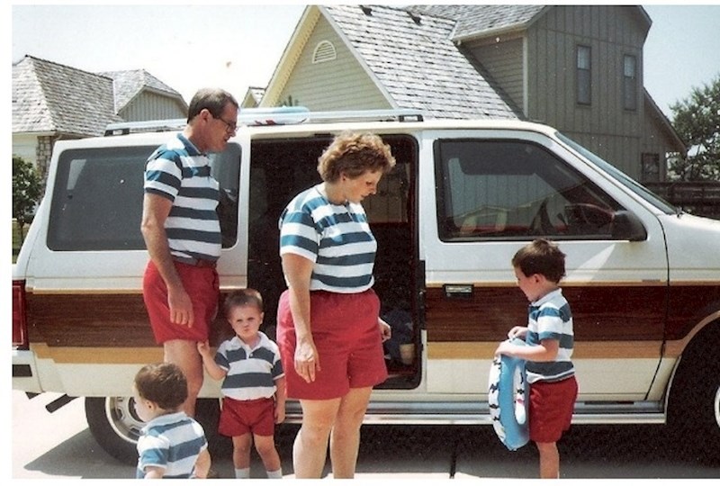 Slatki trenutci istih uniforma.