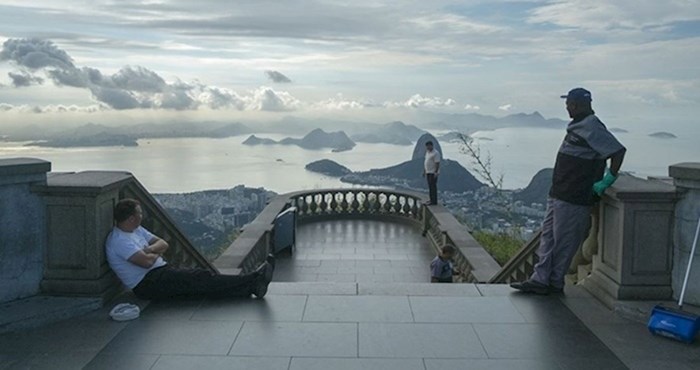 Pogledajte kako izgledaju mjesta najpoznatijih svjetskih spomenika, slikana iz druge perspektive
