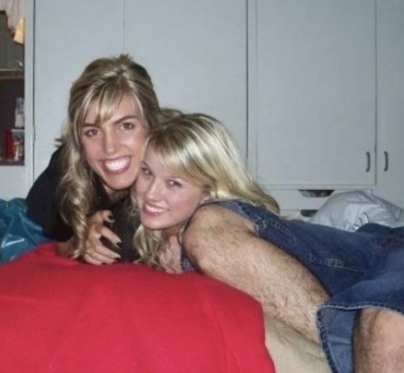 Mora li se netko obrijati?