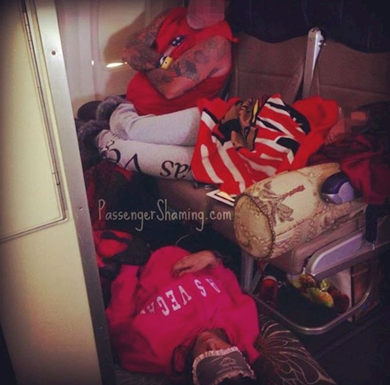 Neplanirana zabava u pidžamama.