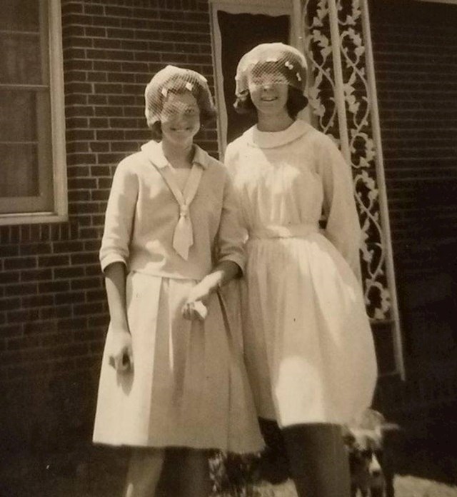 5. "Moja baka i njezina sestra, 1960-tih"