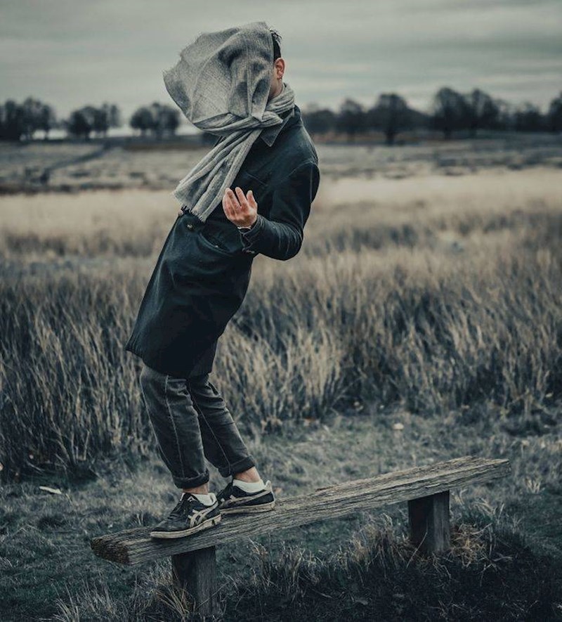 4. Šal mu se zapleo o lice baš u trenutku fotografiranja