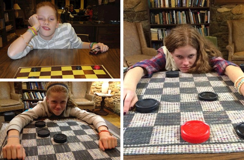 10. Rođak ga svakog božića izazove na igru dama. I svake godine izgubi!