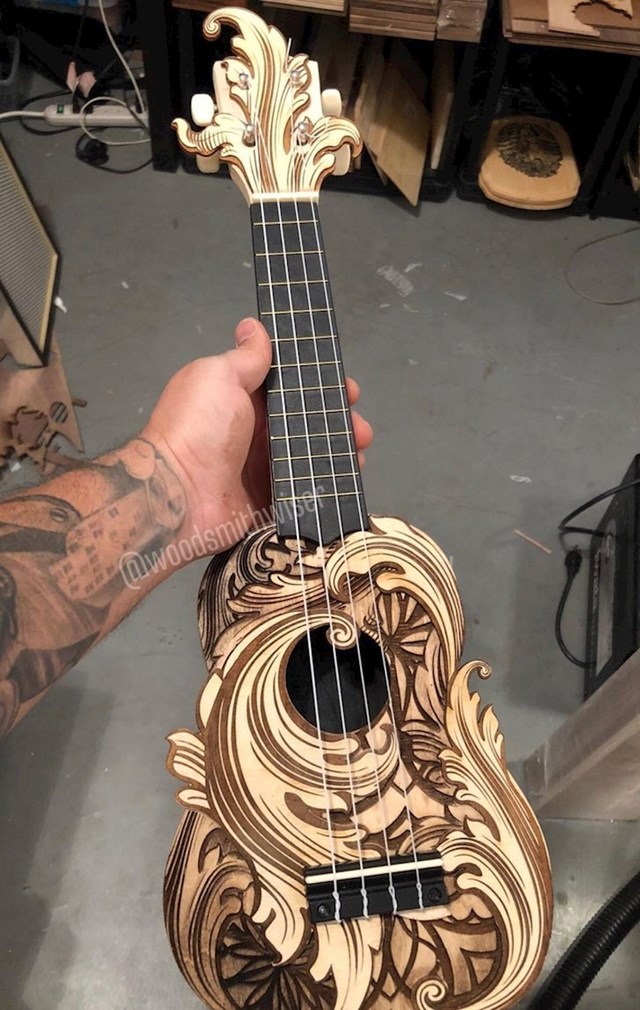 10. "Izradio sam ovaj ukulele!"