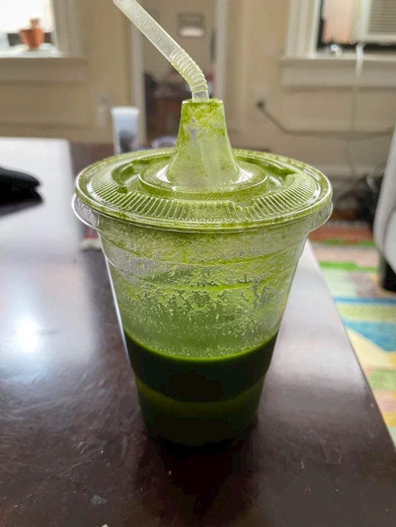 10. Nešto praktičnija plastična čaša