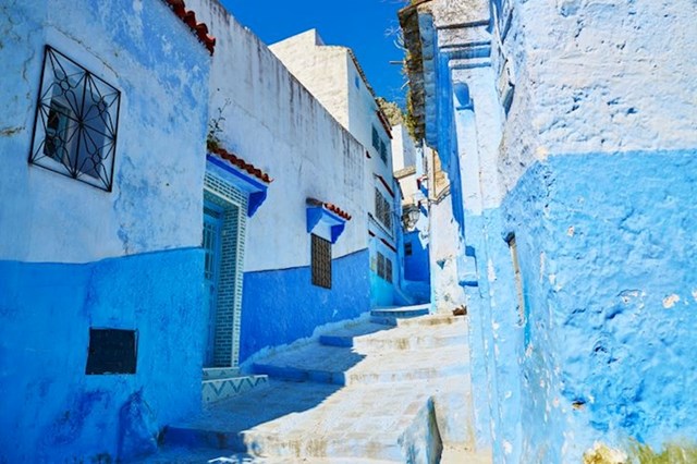12. U Maroku postoji grad koji je u potpunosti pobojan u plavo