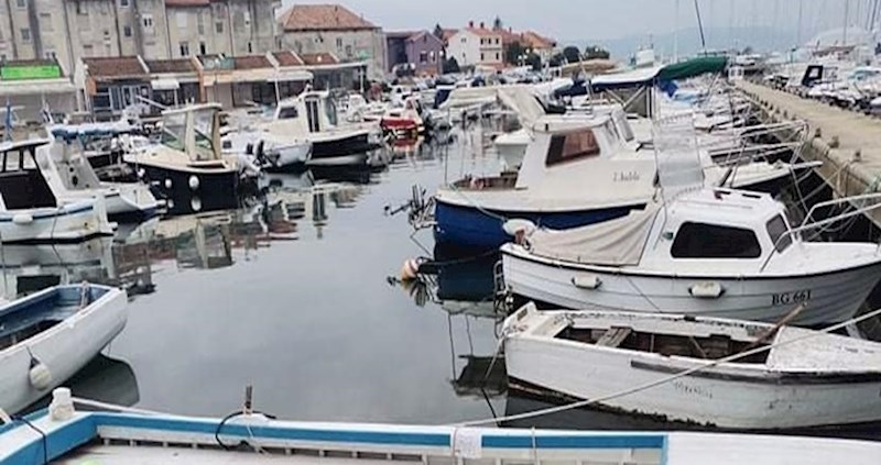 Ovom Dalmatincu marketing je u malom prstu. Evo što je napravio kako bi prodao brod😂