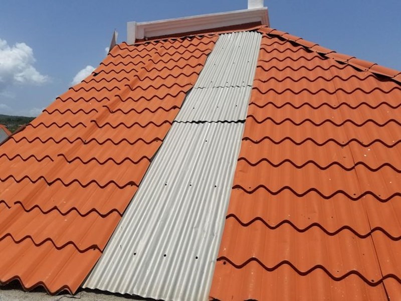 15. Baš su dobro popravili krov