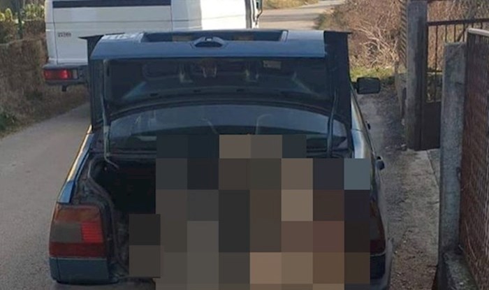 Pogledajte čime je ovaj Dalmatinac natrpao prtljažnik