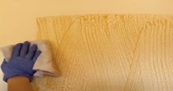 VIDEO Prije i poslije čišćenja zidova stana u kojemu se desetljećima pušilo