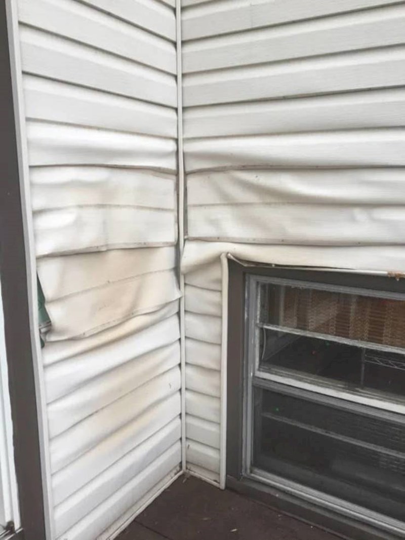 11. Tata čiji je roštilj doslovno rastopio kuću