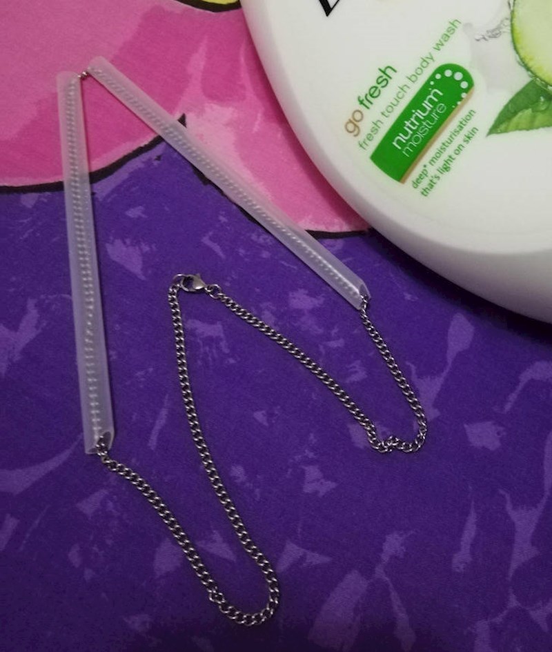 6. Pomoću slamke možete spriječiti zapetljavanje ogrlica