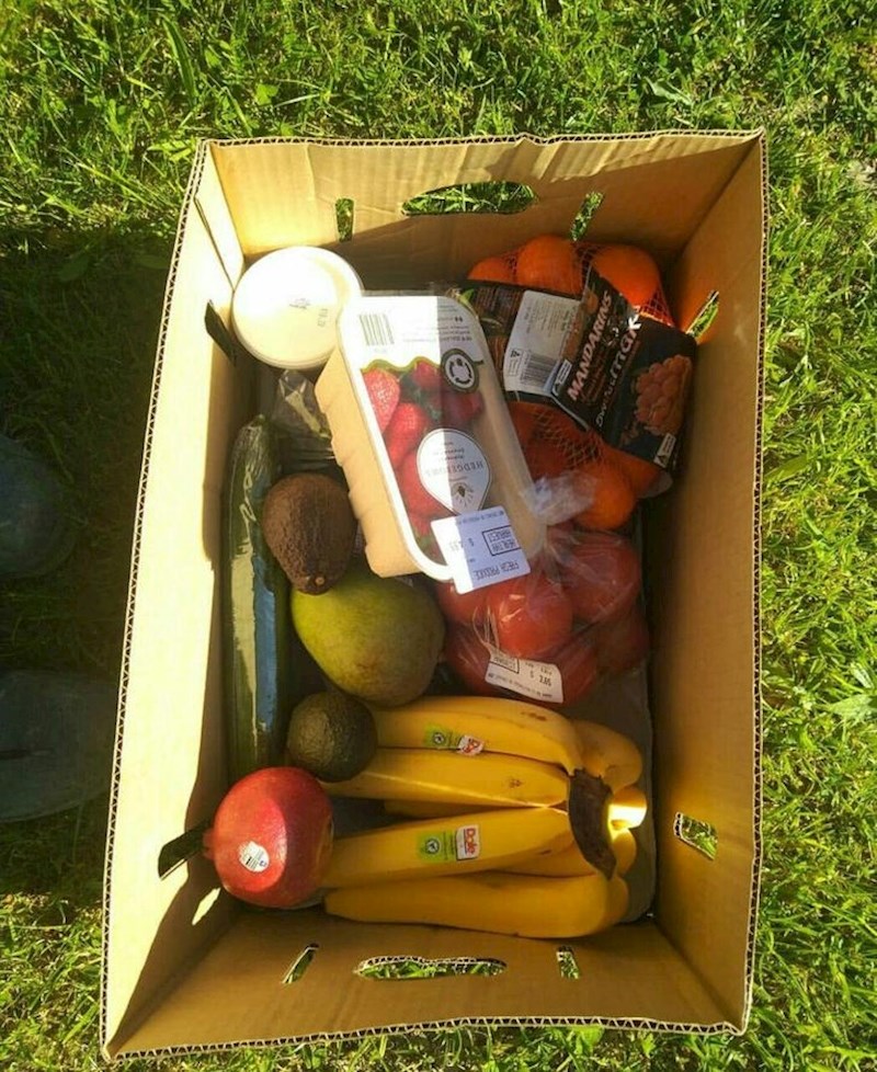 12. Inače, jednokratne plastične vrećice su na Novom Zelandu potpuno ukinute. Ako baš nemate u što staviti namirnice, u dućanu ćete dobiti ovakvu kartonsku kutiju, i to besplatno.