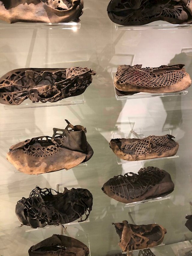 11. Cipele iz starog Rima, stare preko 1800 godina