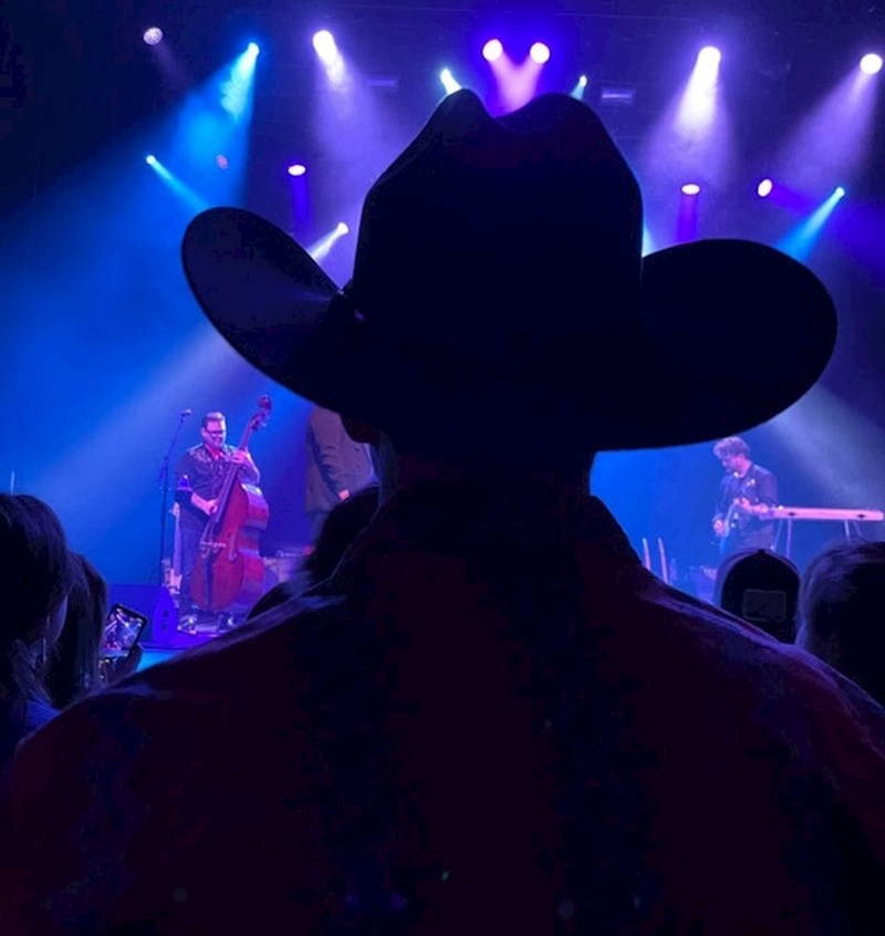 6. "Išla sam na koncert omiljenog benda. Ovo je bio moj pogled cijelo vrijeme."