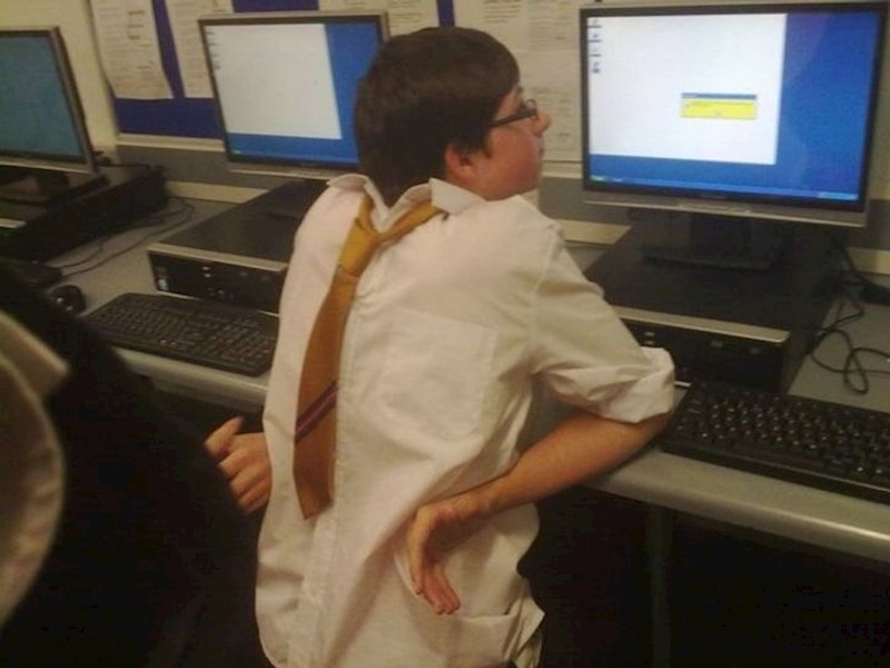 15. Ovaj dječak kao da se malo pokvario...😂