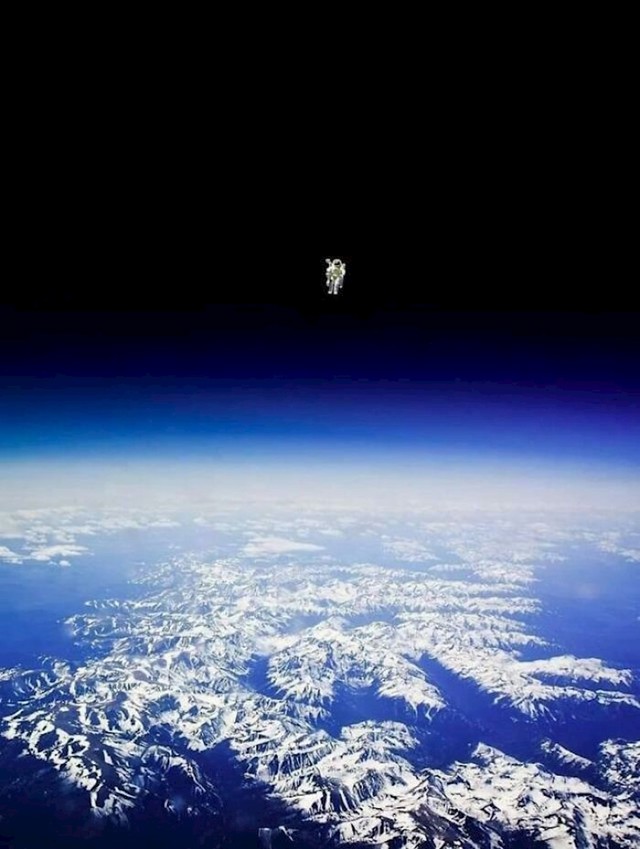 4. Astronaut Bruce Mccandless II pluta nezavezan daleko od sigurnosti svemirskog broda. Prva osoba u povijesti koja je to učinila.