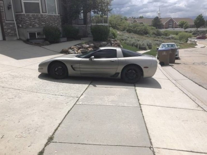 10. Dok netko ovako nonšalantno parkira na nogostup