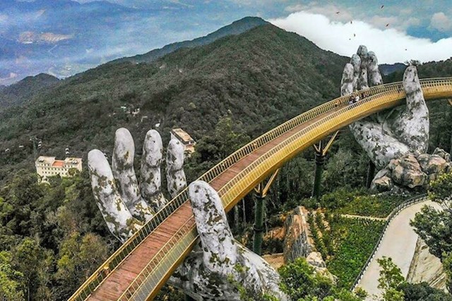 10. Most u Vijetnamu