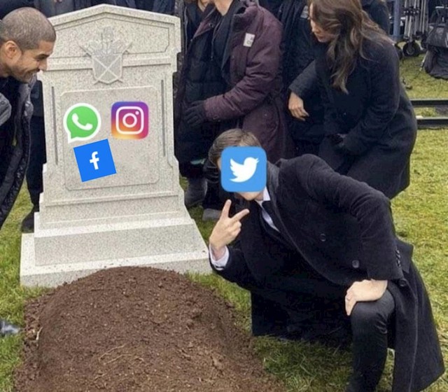 Naravno, nije dugo trebalo da se pojavi i neki prigodni meme! 😜