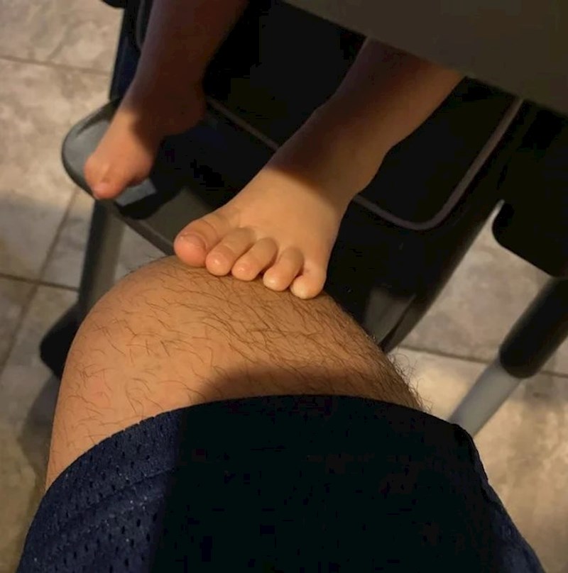 "Uvijek me želi dodirivati."