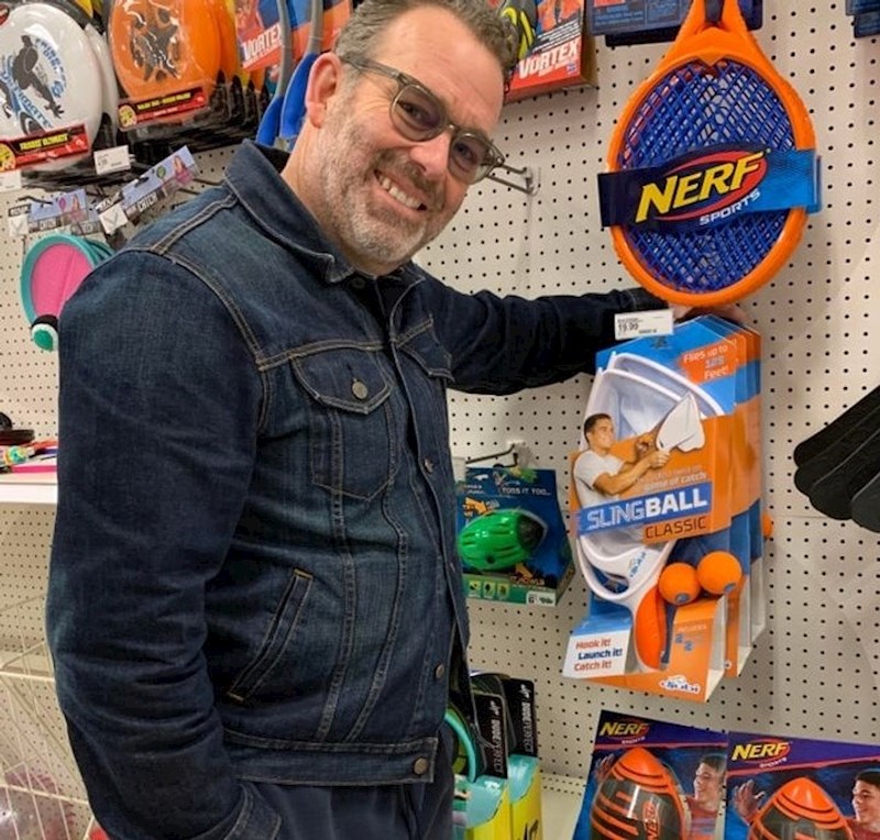 "Moj tata cijeli život izrađuje igračke i konačno je njegov proizvod moguće kupiti u dućanu."