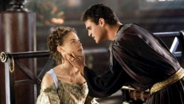15. U Gladijatoru (2000.) Joaquin Phoenix improvizirao je rečenicu: "Nisam li milostiv?"
