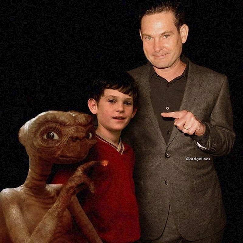 25. Henry Thomas i Elliot