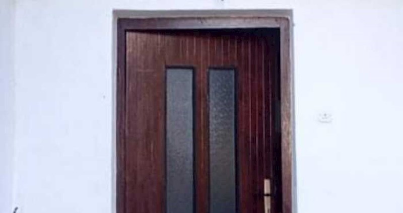 Fotka je postala hit zbog zanimljive instalacije iznad ulaznih vrata kuće, morate vidjeti