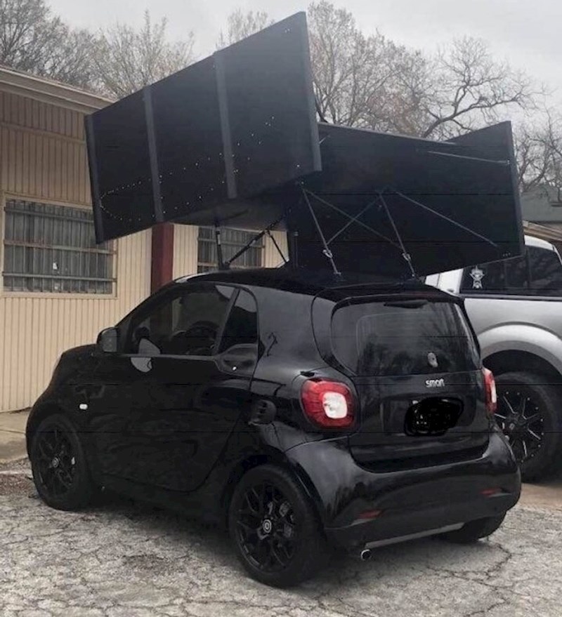 8. Izgleda kao da će svaki čas poletjeti