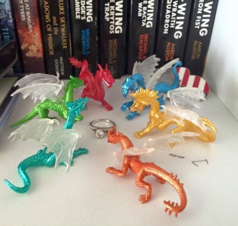 2. Zboravila sam zaručnički prsten kod kuće i zamolila zaručnika da ga spremi na sigurno. Poslao mi je ovu fotku.