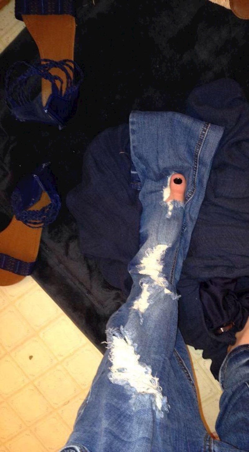 12. Kako izgleda oblačenje poderanih trapki