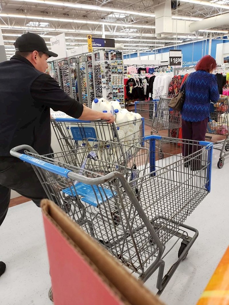 17. A gdje će staviti svo to mlijeko?