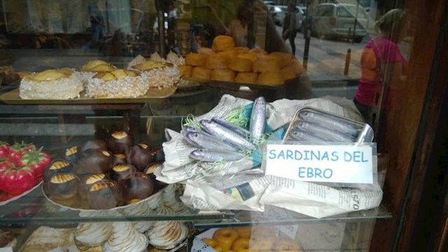 6. Slatkiši u Španjolskoj ponekad izgledaju kao sardine u konzervi.