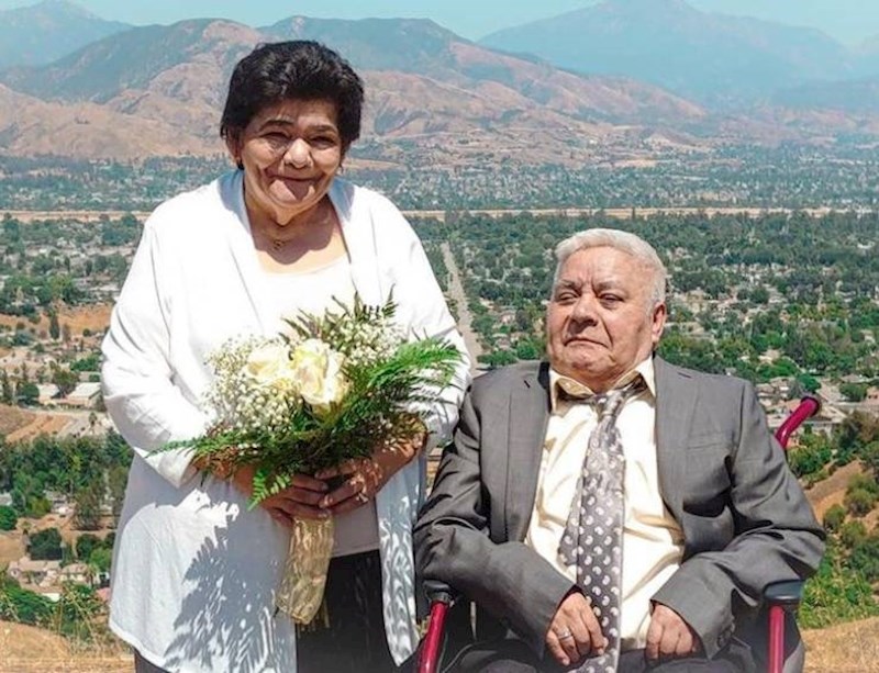 9. Nakon 50 godina braka, obnovili su zavjete🥰