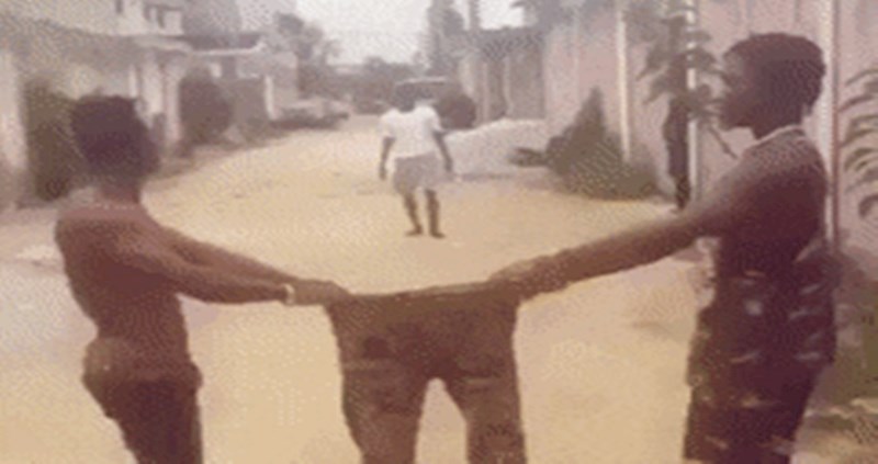 Nevjerojatno precizna akrobacija ovog tipa ostavit će vas bez teksta