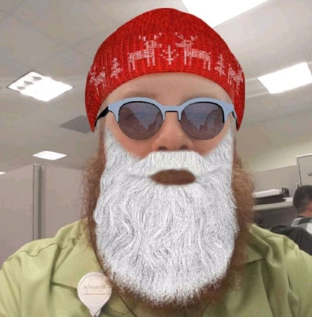 13. Ono kad ti je brada duža od Snapchat filtera