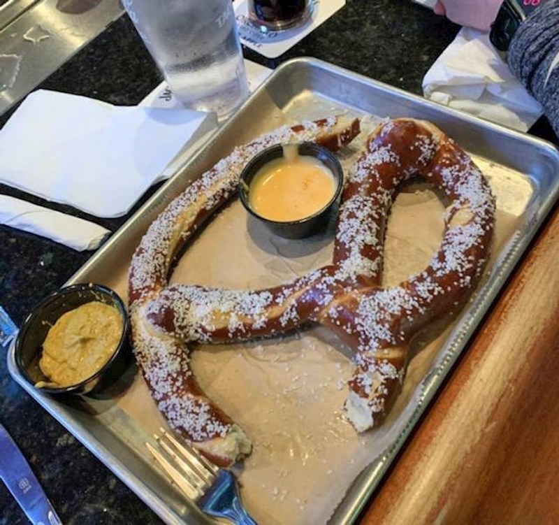 1. Tražio je malo više soli na slancu...