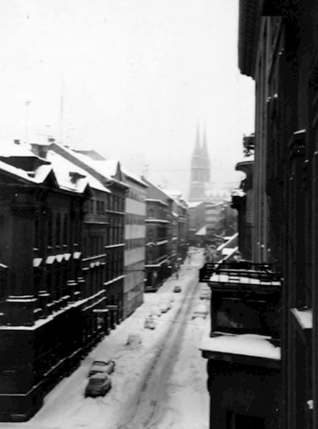 4. Snijeg u centru Zagreba, 1965. godine