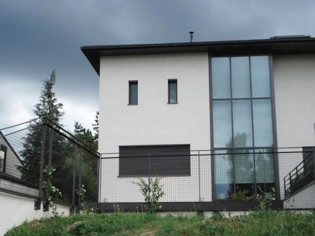 12.